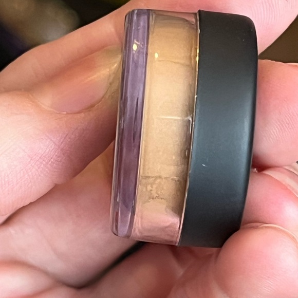 Bare Minerals Eyecolor in Suede - Picture 2 of 2